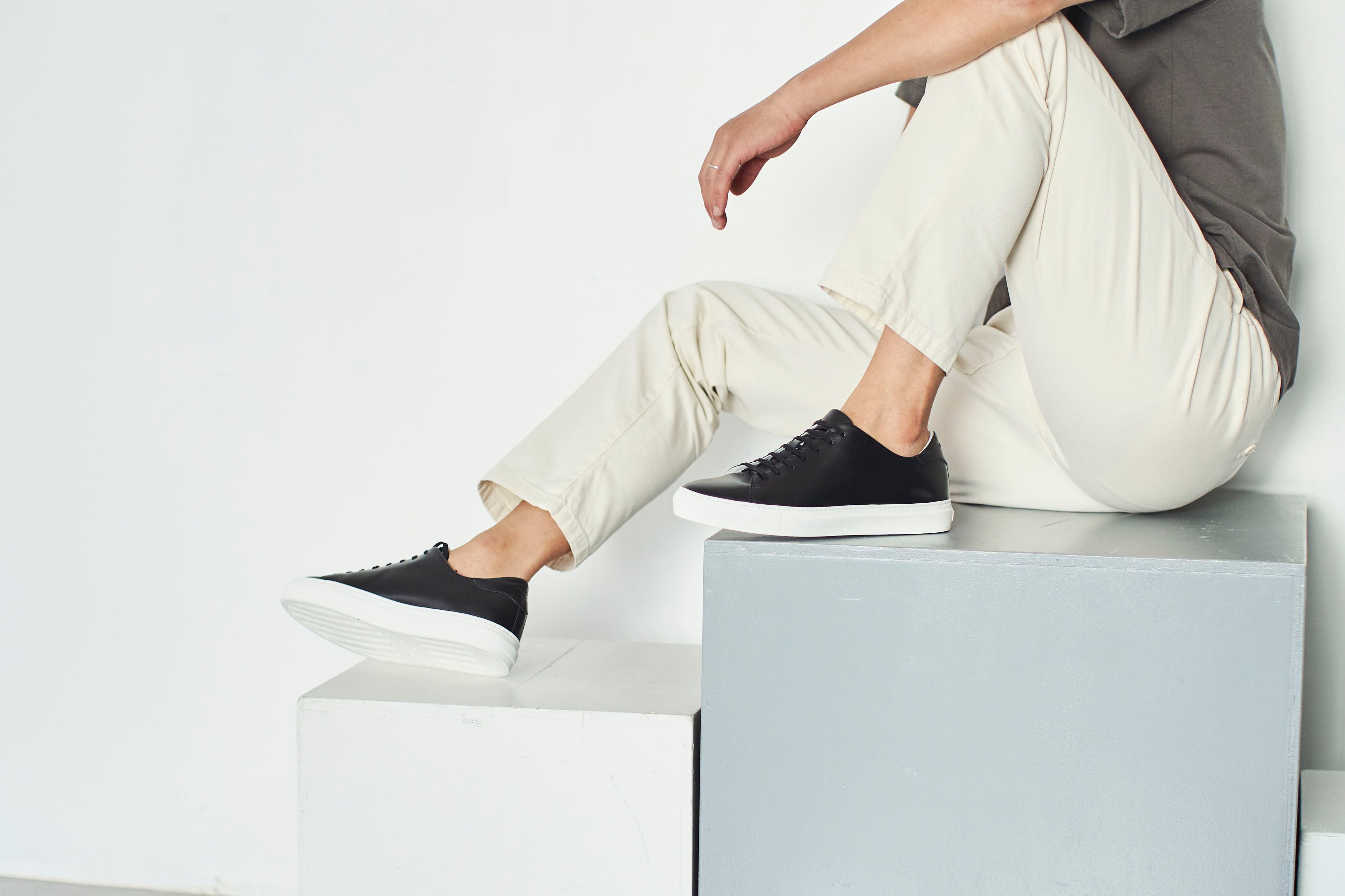 メンズ　レザースニーカー (BR5001)