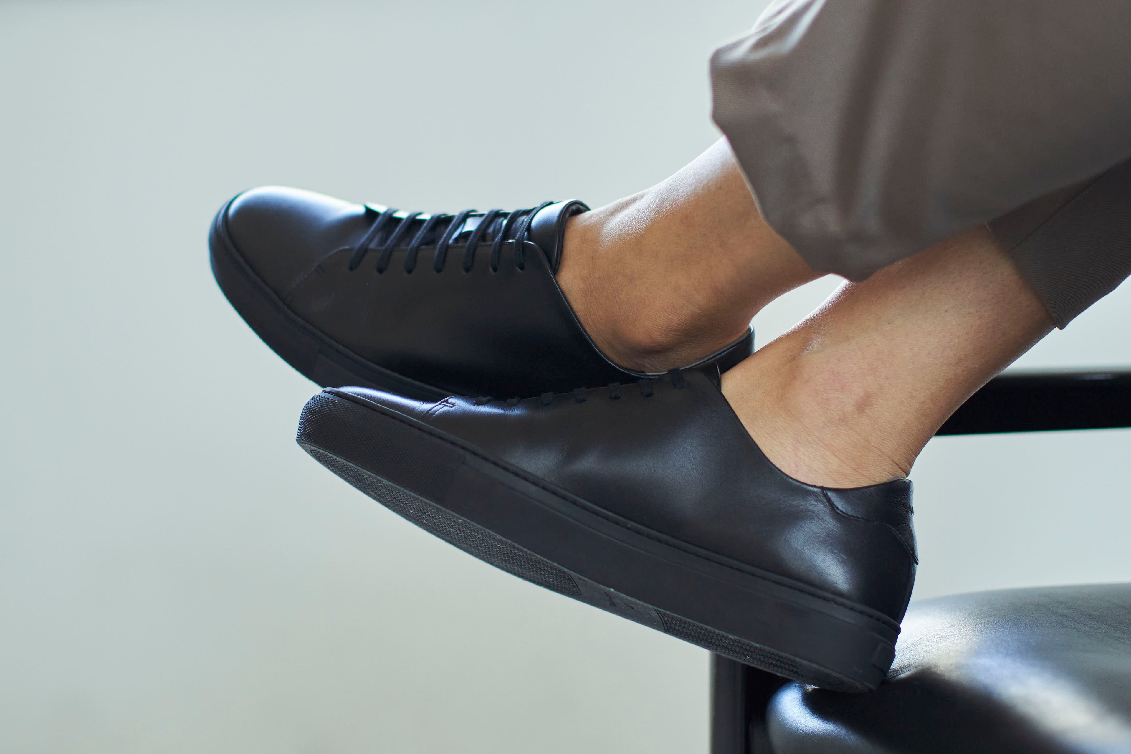 メンズ　レザースニーカー (BR5001)